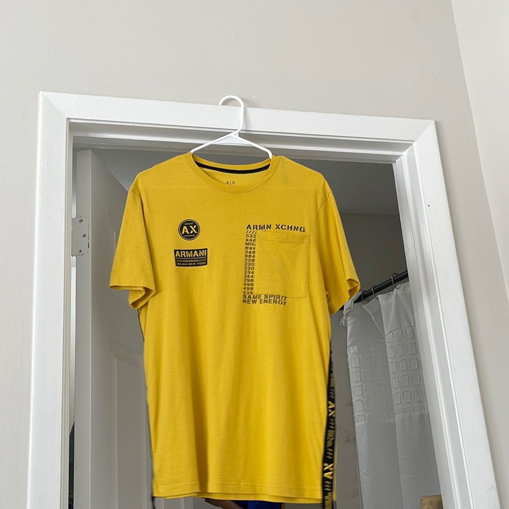 Armani exchange t shirt